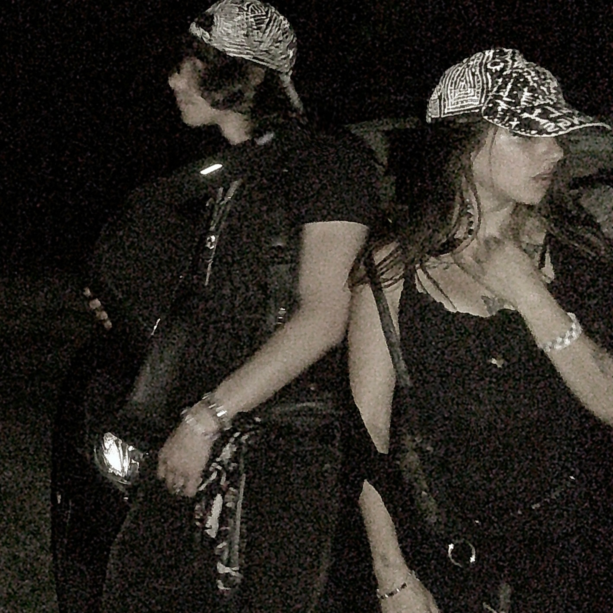 hats & accessories •