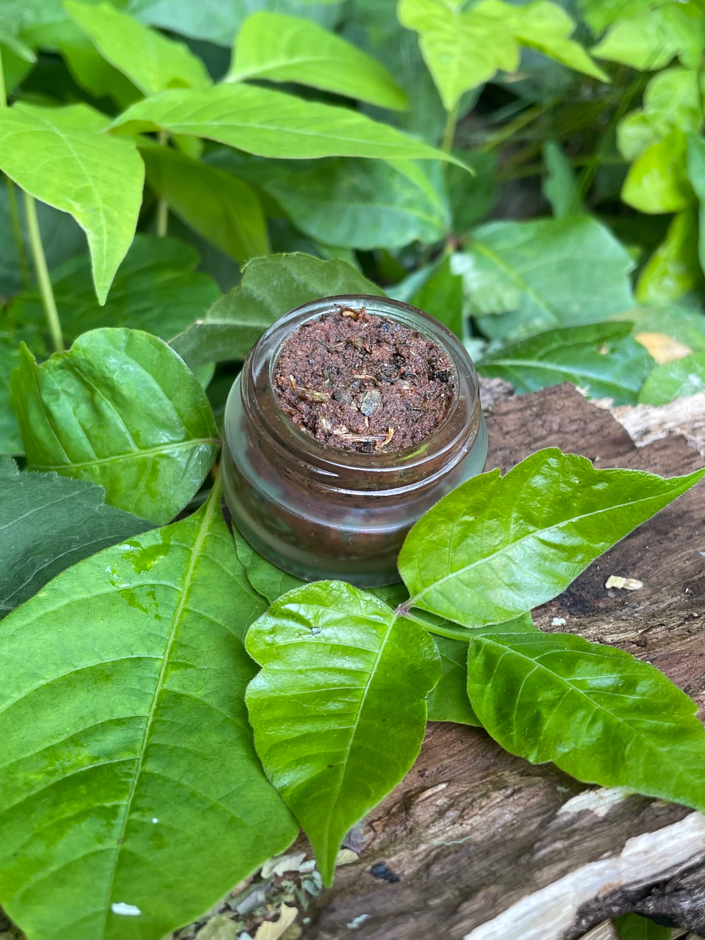 magical sedona red sand, coconut & calendula exfoliant